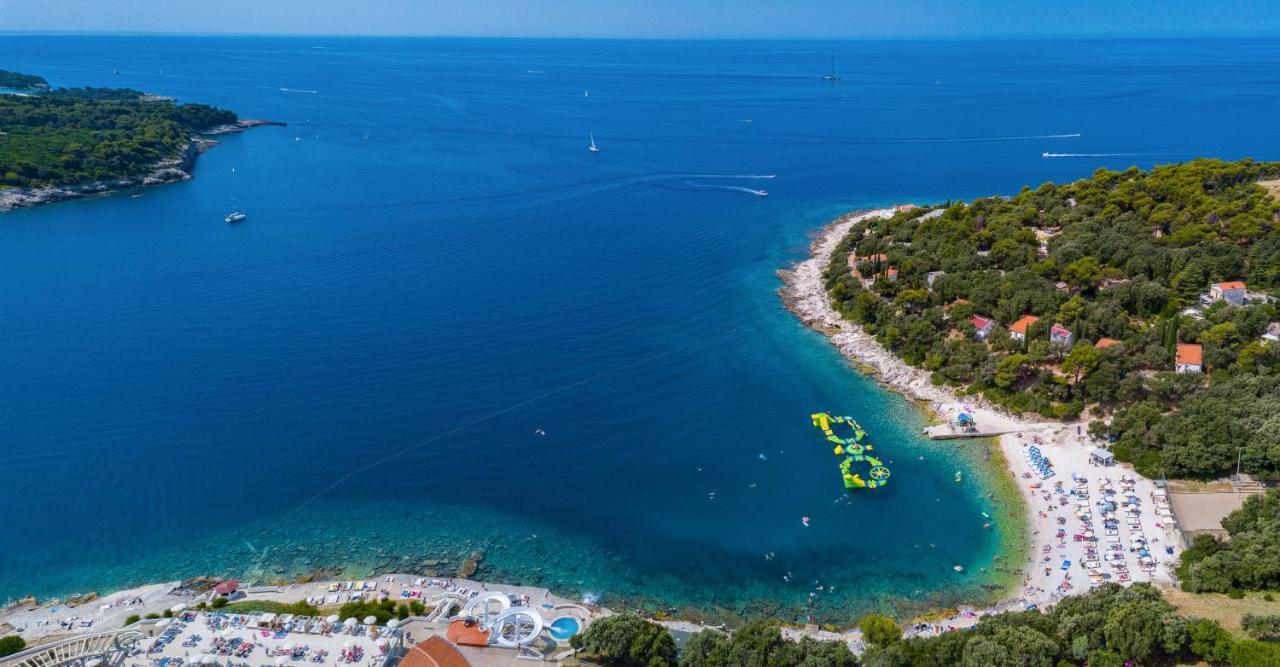 Villa Elena Deluxe Mit Whirlpool Und Beheiztem Pool Am Meer Und Wunderschoenen Blick Auf Die Brijuni Inseln Фажана Экстерьер фото